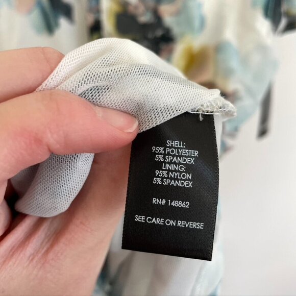 NEW NWT TORRID 2 Plus Size Stretch Mesh Crew Neck Ruched Top Watercolor Floral - Picture 11 of 15